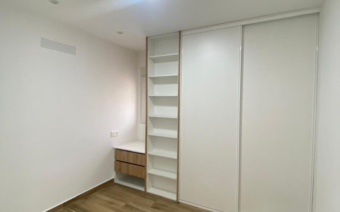 Апартаменты в Торревьехе у моря, 88 кв.м, 4 комнаты