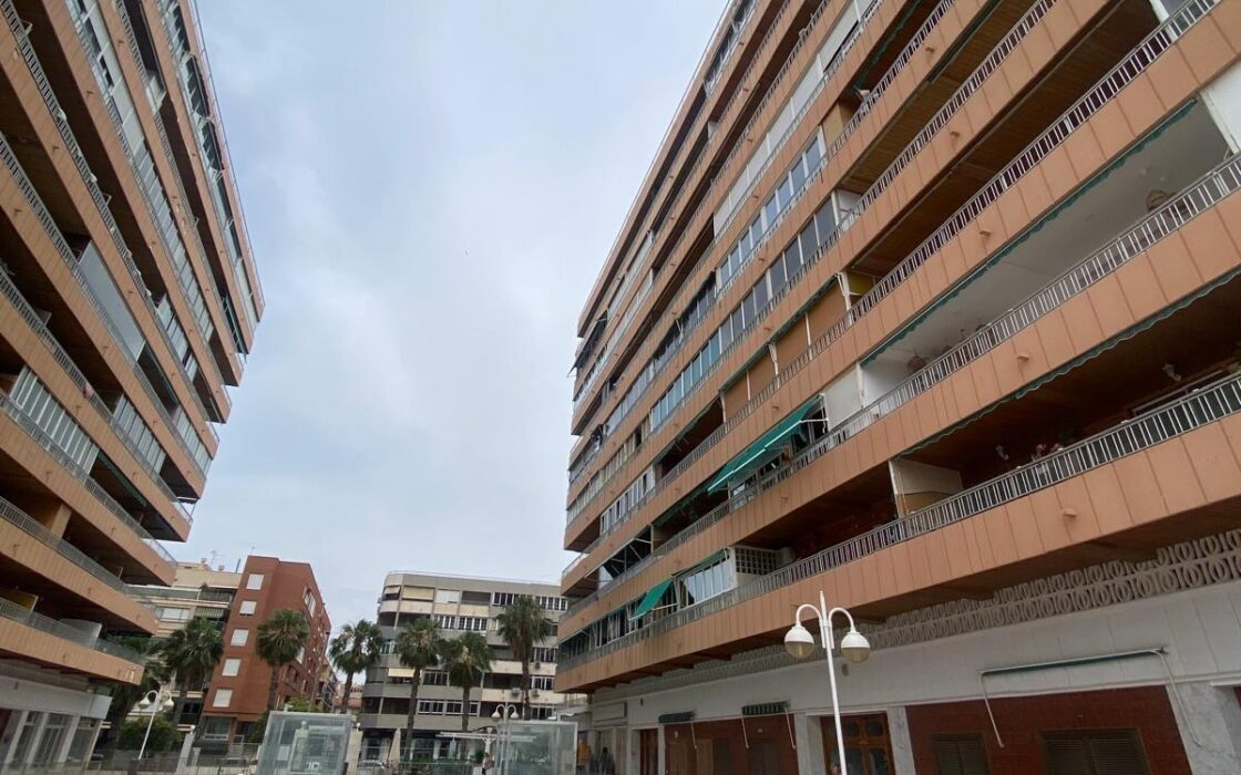 Апартаменты в Торревьехе у моря, 88 кв.м, 4 комнаты