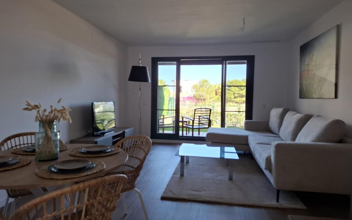 Таунхаус в Финестрате 102 кв.м с террасой и видами на природу