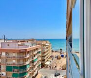 Апартамент 110 кв.м у моря в Торревьехе с террасой