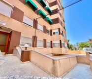 Апартамент 110 кв.м у моря в Торревьехе с террасой