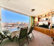 Апартамент 110 кв.м у моря в Торревьехе с террасой