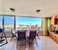 Апартамент 110 кв.м у моря в Торревьехе с террасой