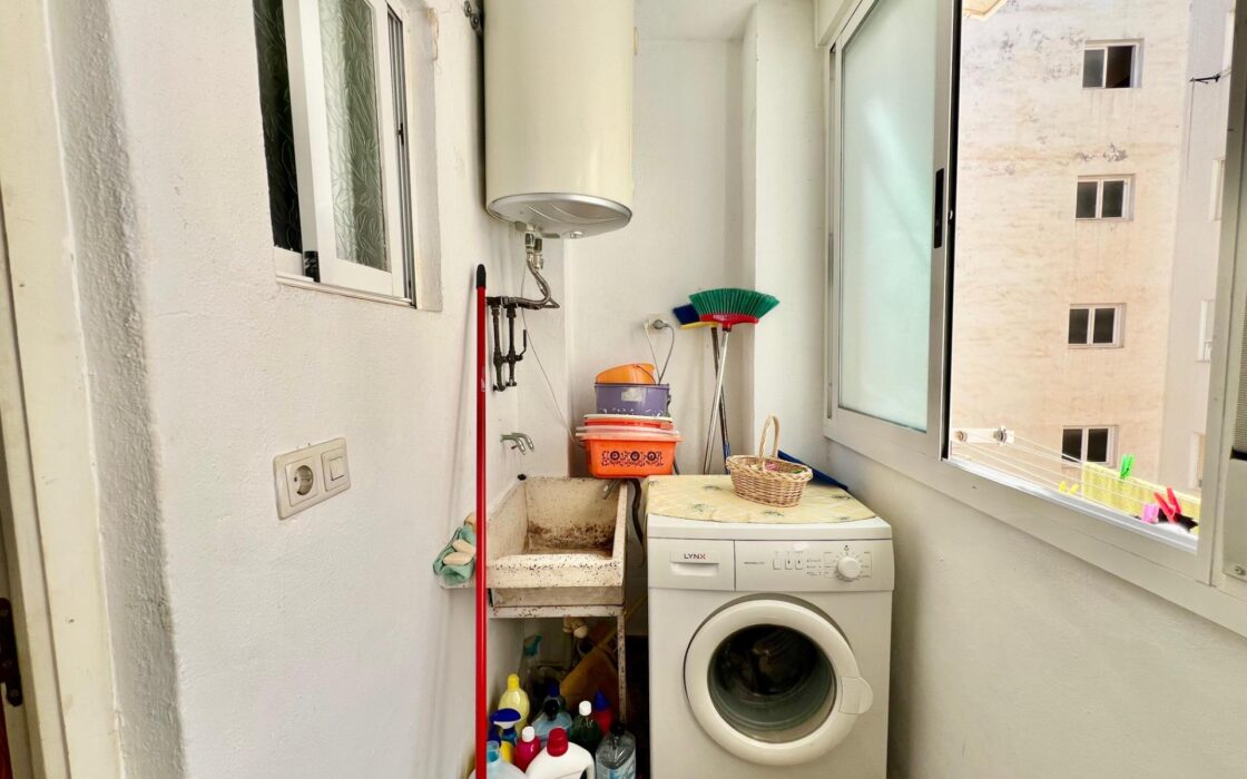 Апартамент 110 кв.м у моря в Торревьехе с террасой