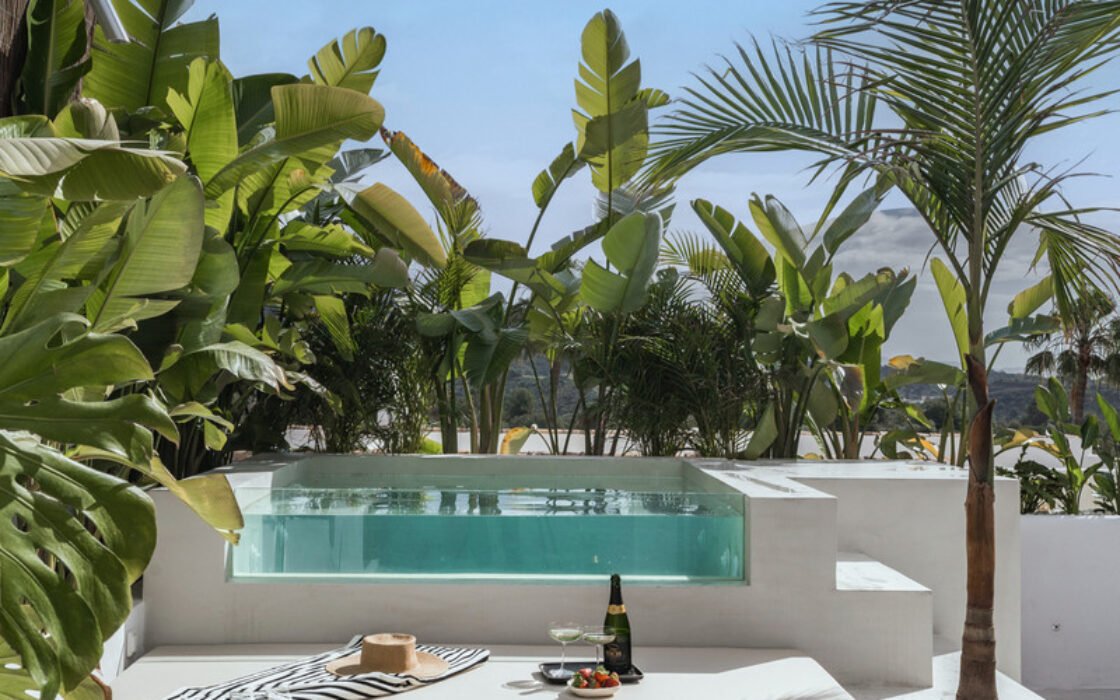 Таунхаус с террасой в Новой Андалусии 160 кв.м. у моря