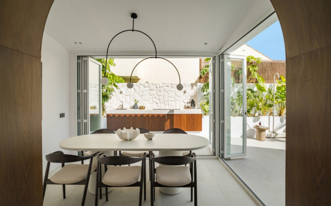 Таунхаус с террасой в Новой Андалусии 160 кв.м. у моря