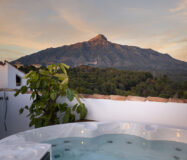 Таунхаус с террасой в Новой Андалусии 160 кв.м. у моря