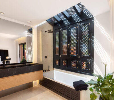 Чарівна вілла на Золотій милі 248 кв.м з терасою