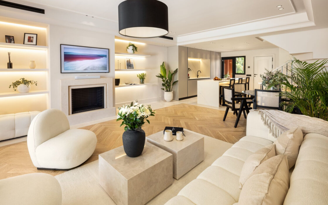 Очаровательная вилла на Золотой миле 248 кв.м с террасой