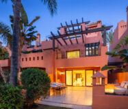 Очаровательная вилла на Золотой миле 248 кв.м с террасой