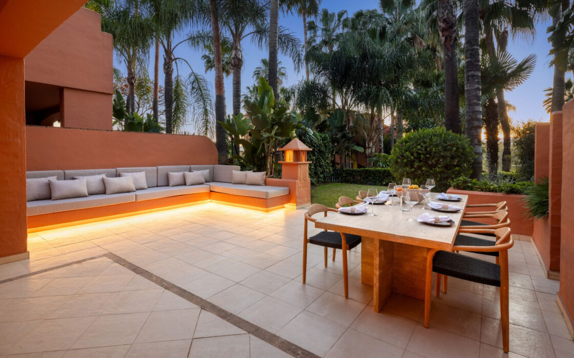 Очаровательная вилла на Золотой миле 248 кв.м с террасой