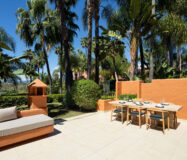 Очаровательная вилла на Золотой миле 248 кв.м с террасой