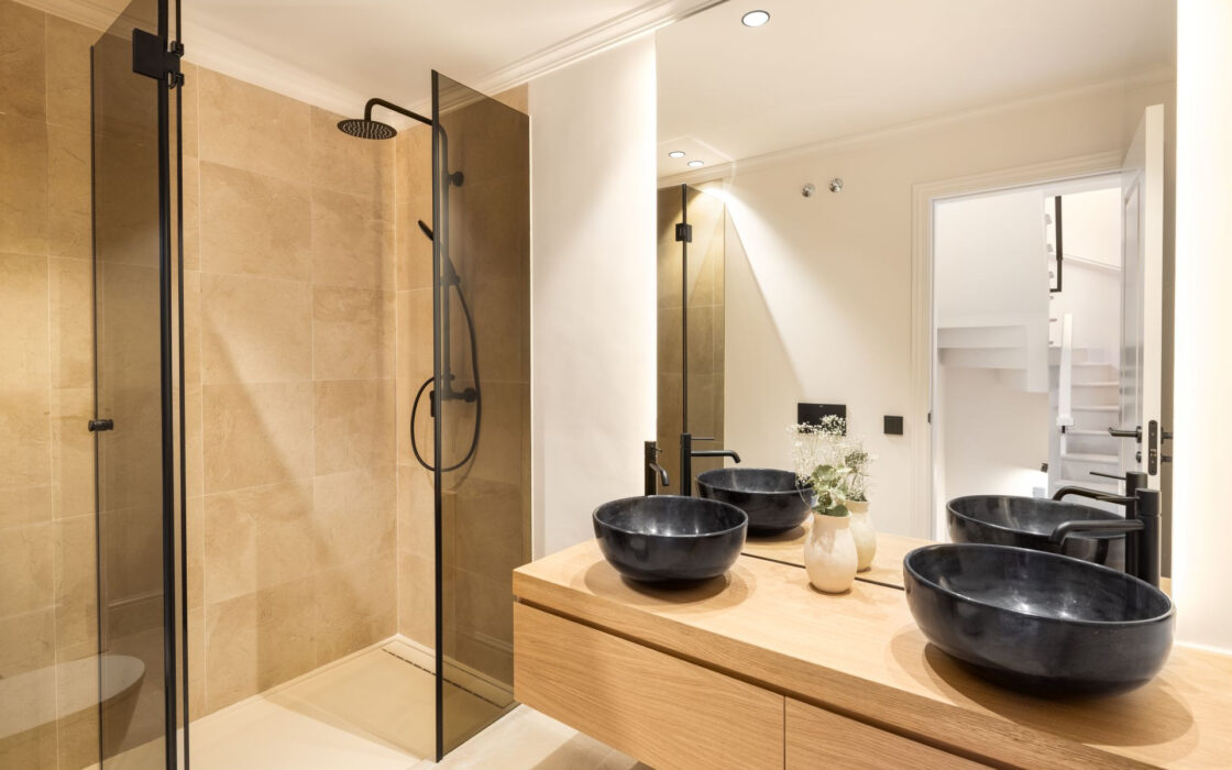 Очаровательная вилла на Золотой миле 248 кв.м с террасой