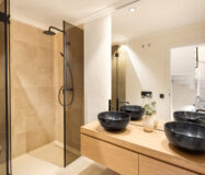 Очаровательная вилла на Золотой миле 248 кв.м с террасой