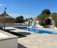 Приватний будинок з терасою у Вільяхойосі, 4 спальні, 241 кв.м