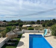 Приватний будинок з терасою у Вільяхойосі, 4 спальні, 241 кв.м