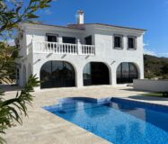 Приватний будинок з терасою у Вільяхойосі, 4 спальні, 241 кв.м