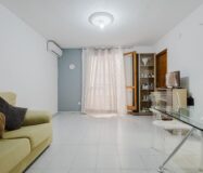 Апартаменти 55 кв.м у моря в Торревьехе з терасою