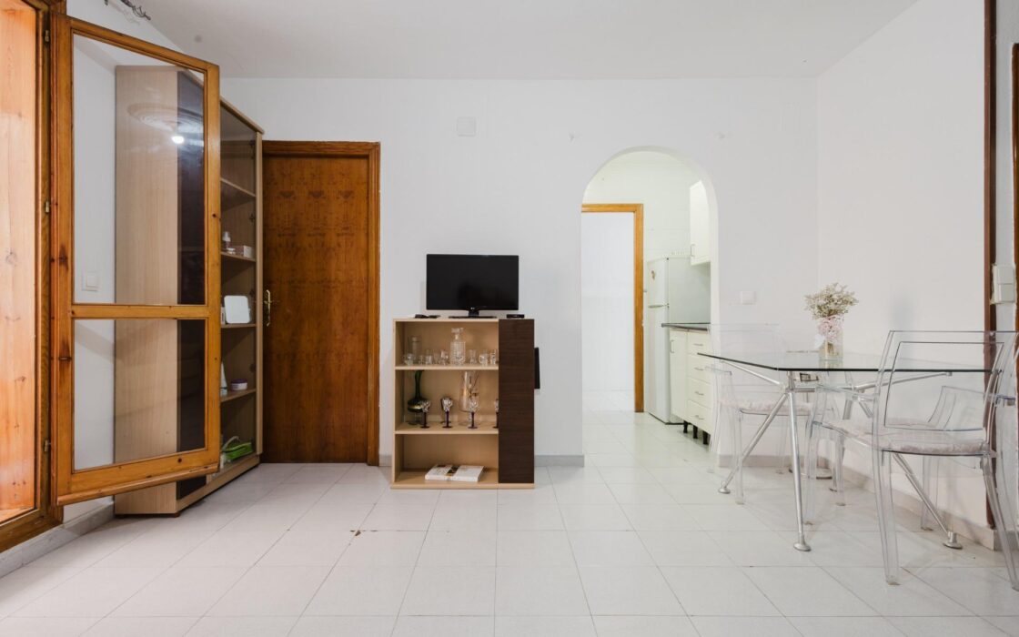 Апартаменти 55 кв.м у моря в Торревьехе з терасою