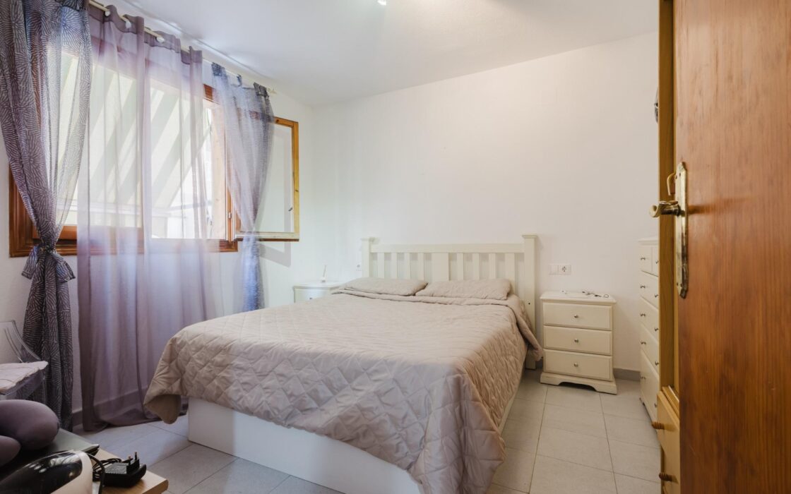 Апартаменти 55 кв.м у моря в Торревьехе з терасою