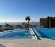 Современные апартаменты с террасой в Бенидорме 180 кв.м.