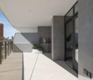 Современные апартаменты с террасой в Бенидорме 180 кв.м.