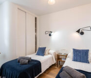 Дуплекс 160 кв.м с панорамным видом на море в Бенальмадене