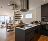 Дуплекс 160 кв.м с панорамным видом на море в Бенальмадене