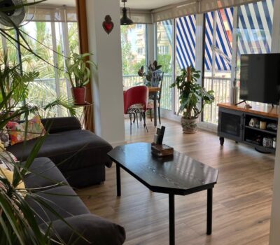 Апартаменти в San Juan Playa 96 кв.м з терасою біля моря