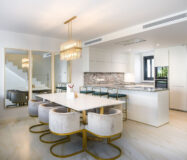 Морская квартира в Пуэрто-Банус с террасой 142 кв.м