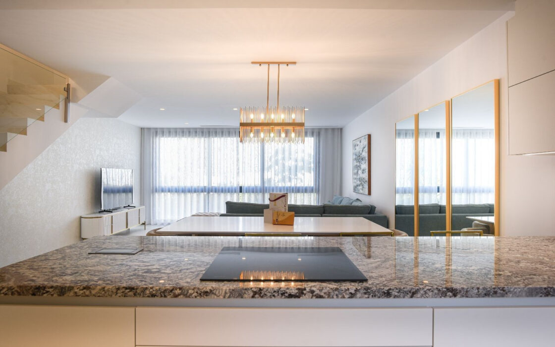 Морская квартира в Пуэрто-Банус с террасой 142 кв.м