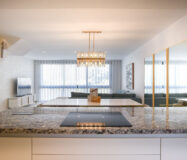 Морская квартира в Пуэрто-Банус с террасой 142 кв.м