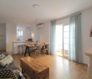 Апартаменты 87 кв.м в Торревьехе у моря с террасой