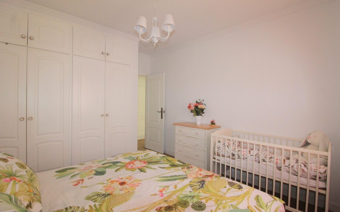 Апартаменты 87 кв.м в Торревьехе у моря с террасой