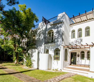 Затишний таунхаус з терасою в Лос Наранхос, 132 кв.м.