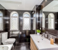 Уютный таунхаус с террасой в Лос Наранхос, 132 кв.м.