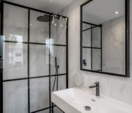 Двухуровневый дуплекс 150 кв.м в Нуэва-Андалусии с террасой