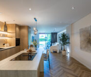 Просторные апартаменты в Новой Андалусии с террасой 194 кв.м