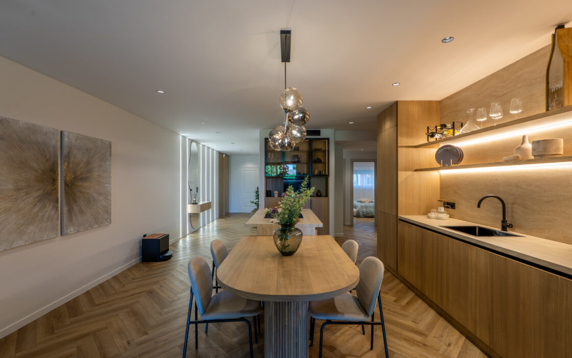 Просторные апартаменты в Новой Андалусии с террасой 194 кв.м