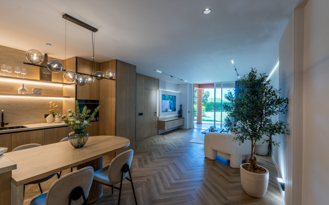 Просторные апартаменты в Новой Андалусии с террасой 194 кв.м