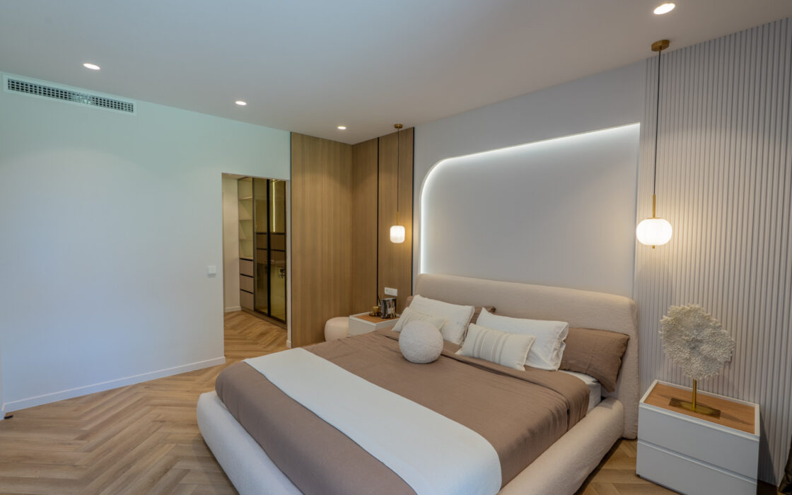 Просторные апартаменты в Новой Андалусии с террасой 194 кв.м