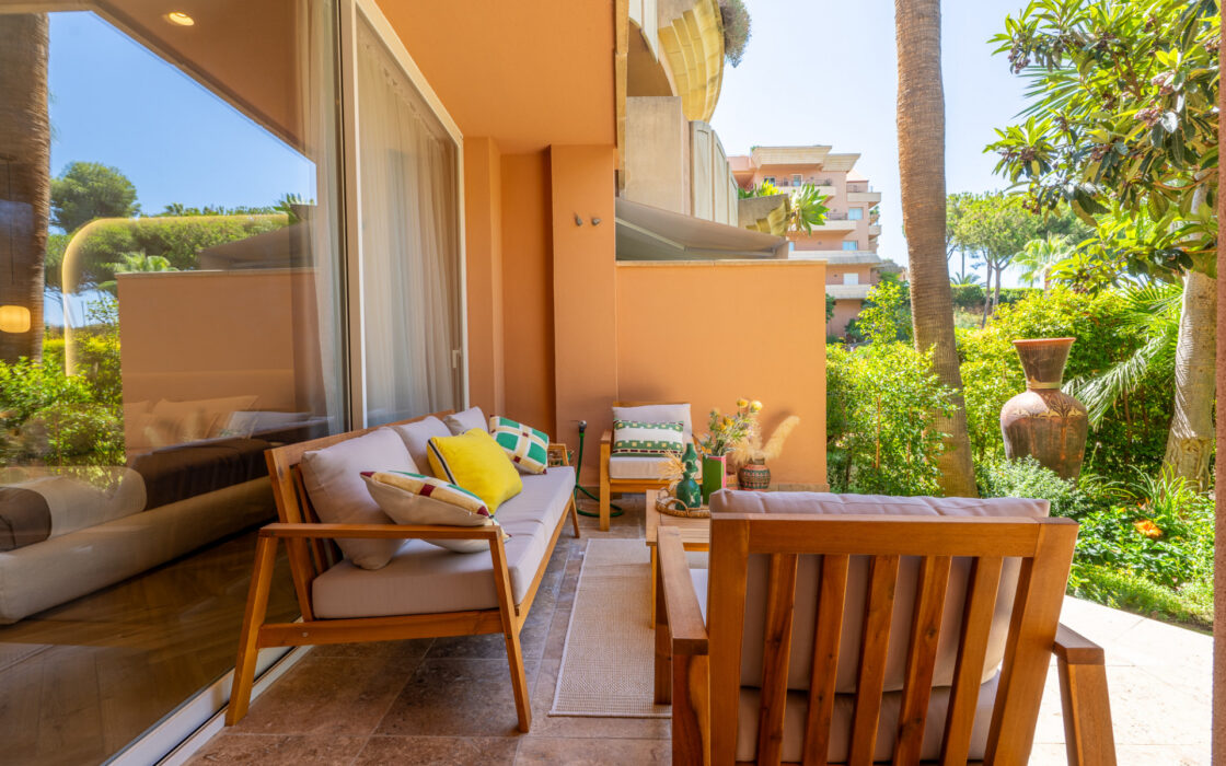 Просторные апартаменты в Новой Андалусии с террасой 194 кв.м