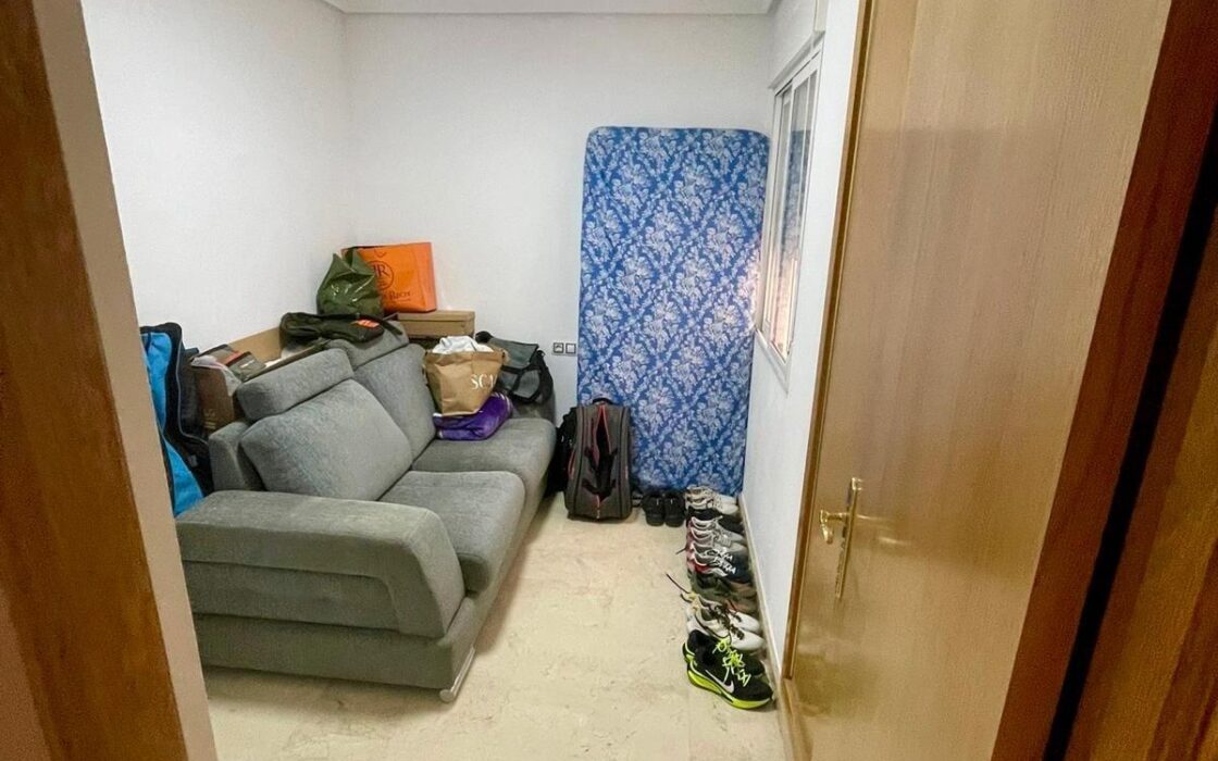 Апартамент в Бенихофаре 108 кв.м з басейном та терасою