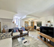 Таунхаус 146 кв.м у пляжа в Касаресе с террасой