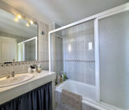 Таунхаус 146 кв.м у пляжа в Касаресе с террасой