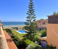 Таунхаус 146 кв.м у пляжа в Касаресе с террасой