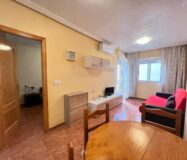 Апартаменты в Торревьехе 47 кв.м с террасой у моря