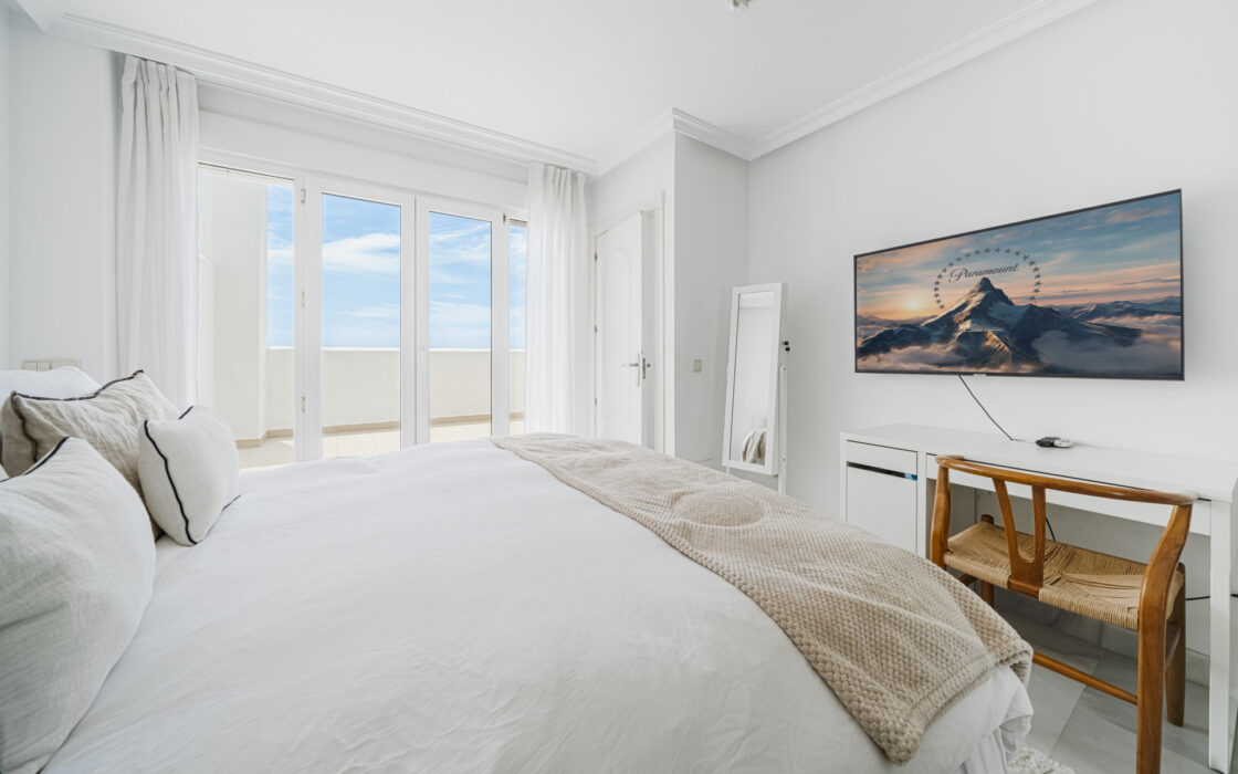 Трехкомнатный таунхаус у моря в El Saladillo, 130 кв.м.