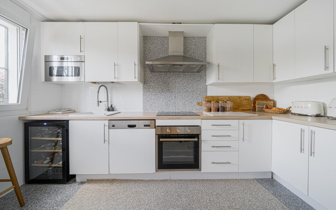 Трехкомнатный таунхаус у моря в El Saladillo, 130 кв.м.