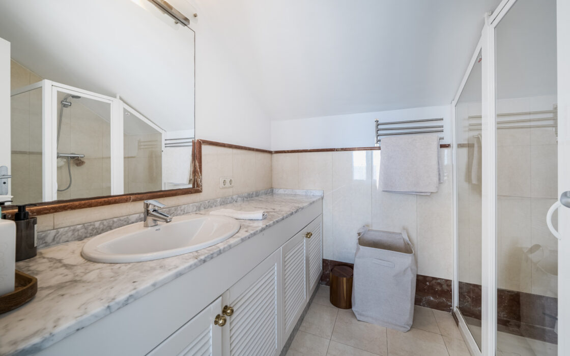 Трехкомнатный таунхаус у моря в El Saladillo, 130 кв.м.